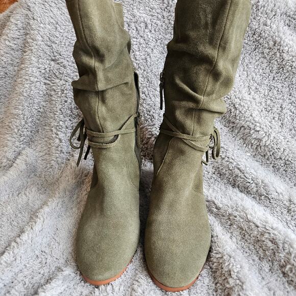 NEW Violet & Red Women's Janine Slouch Suede Leather Boots Size 7M Olive Green - Picture 2 of 9
